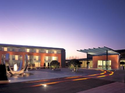 CrownePlaza.jpg